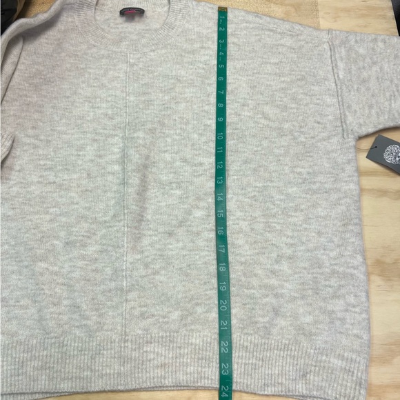 Vince Camuto Women’s Crewneck Sweater Size XL - Picture 8 of 8